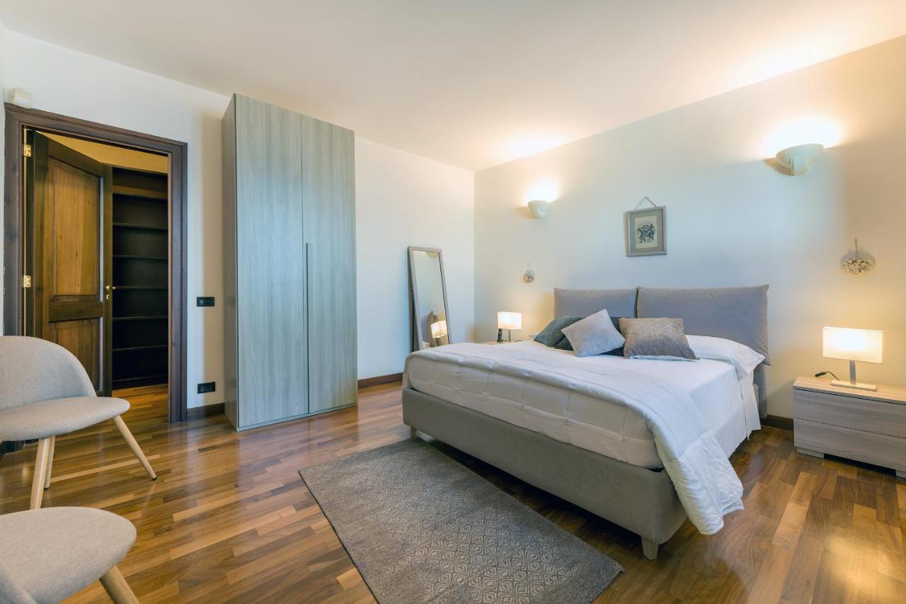 GoodStay Palazzo Marini Suite Lecce Esterno foto