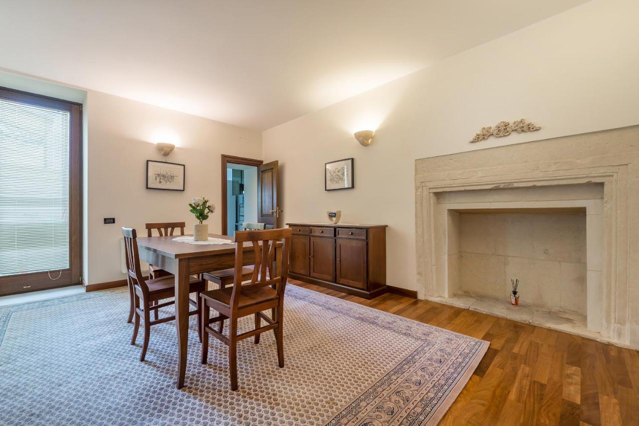 GoodStay Palazzo Marini Suite Lecce Esterno foto