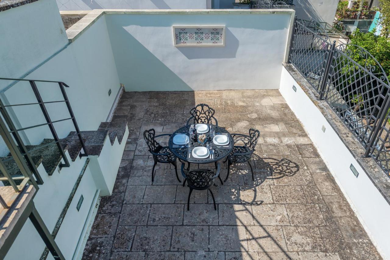 GoodStay Palazzo Marini Suite Lecce Esterno foto